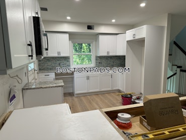 Boston - 3 Beds, 2 Baths