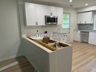 Boston - 3 Beds, 2 Baths