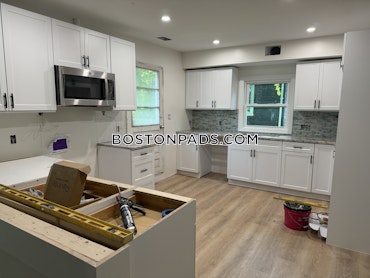 Boston - 3 Beds, 2 Baths