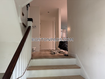 Boston - 3 Beds, 2 Baths