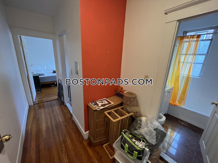 Scottfield Rd., Boston