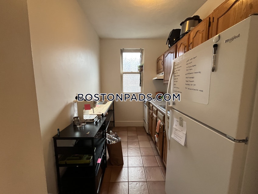 Boston - $2,200+ /month