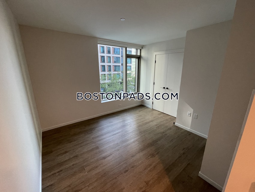 BOSTON - SEAPORT/WATERFRONT - 2 Beds, 2 Baths - Image 32