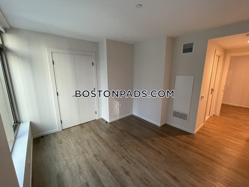 BOSTON - SEAPORT/WATERFRONT - 2 Beds, 2 Baths - Image 33