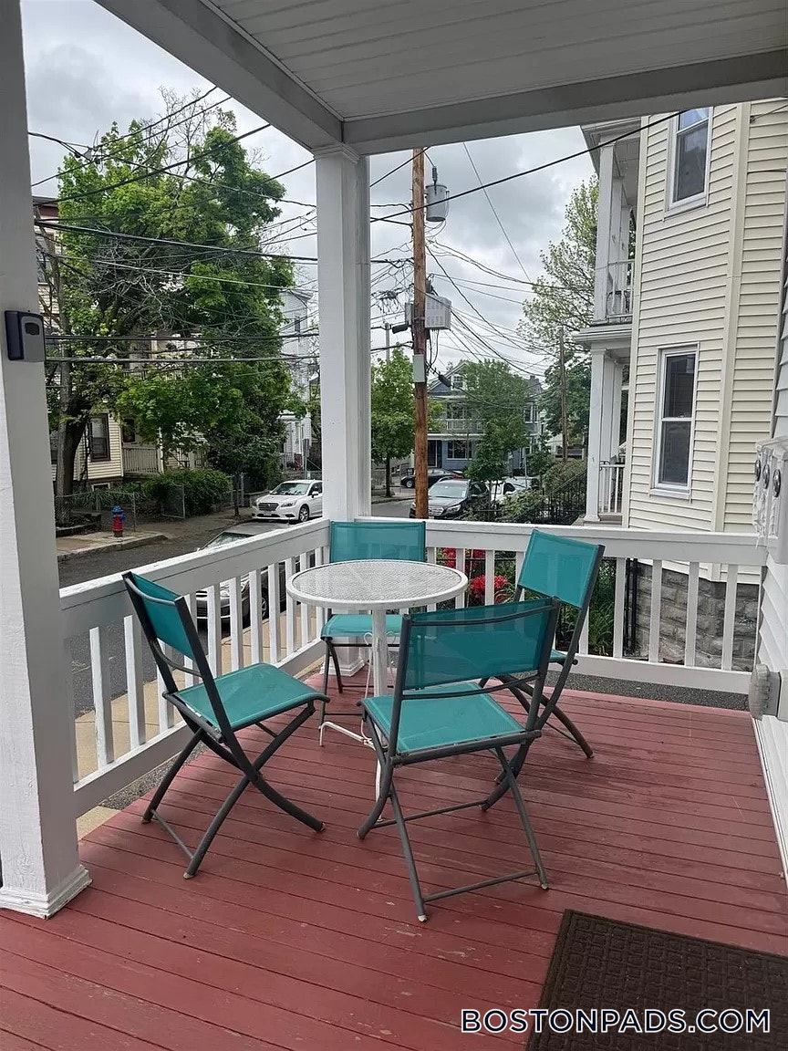 Somerville Apartment for rent 4 Bedrooms 2 Baths West Somerville/ Teele ...