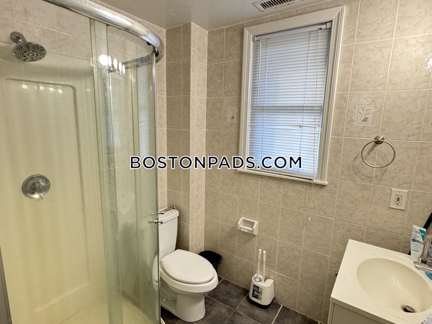 BOSTON - ALLSTON - 3 Beds, 2 Baths - Image 21