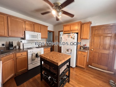 Boston - 3 Beds, 2 Baths