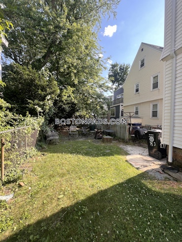 Boston - 3 Beds, 2 Baths