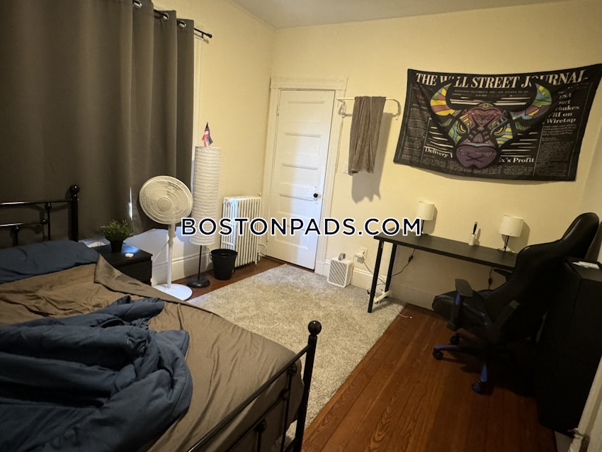 BOSTON - DORCHESTER/SOUTH BOSTON BORDER - 4 Beds, 2 Baths - Image 28