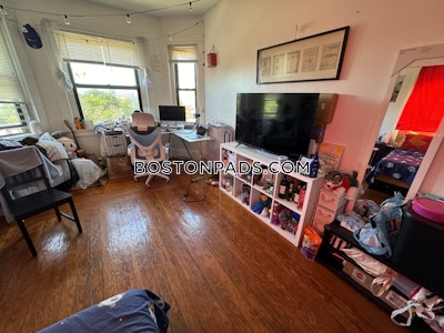 Fort Hill Apartment for rent 4 Bedrooms 2 Baths Boston - $4,300 No Fee