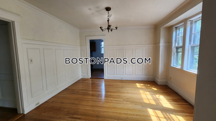 Winthrop Rd., Brookline