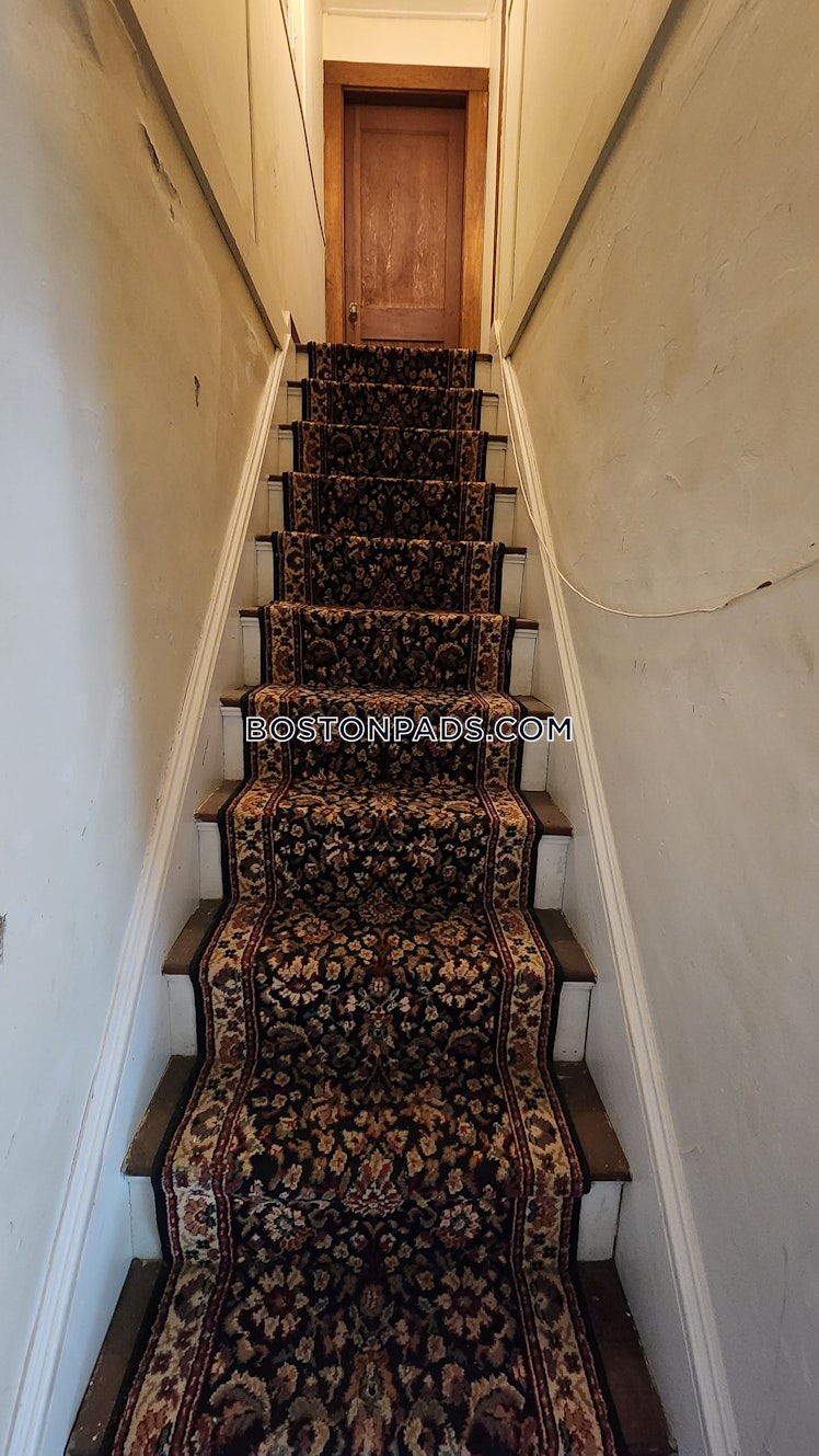 Winthrop Rd., Brookline