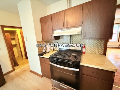 Everett Apartment for rent 3 Bedrooms 2 Baths - $3,300 No Fee