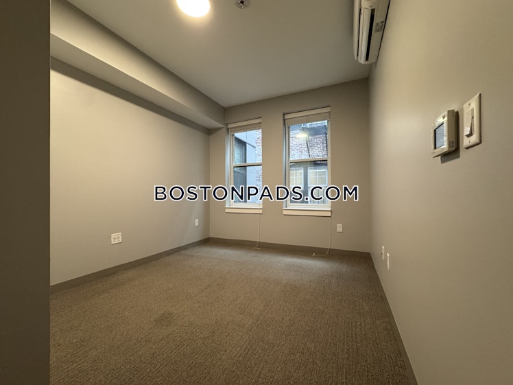 Hemenway St., Boston