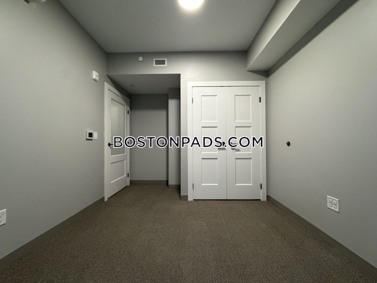 Hemenway St., Boston