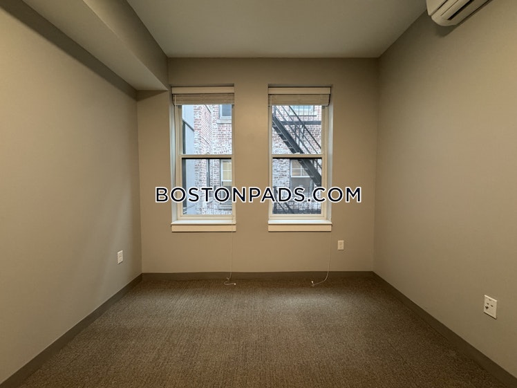 Hemenway St., Boston