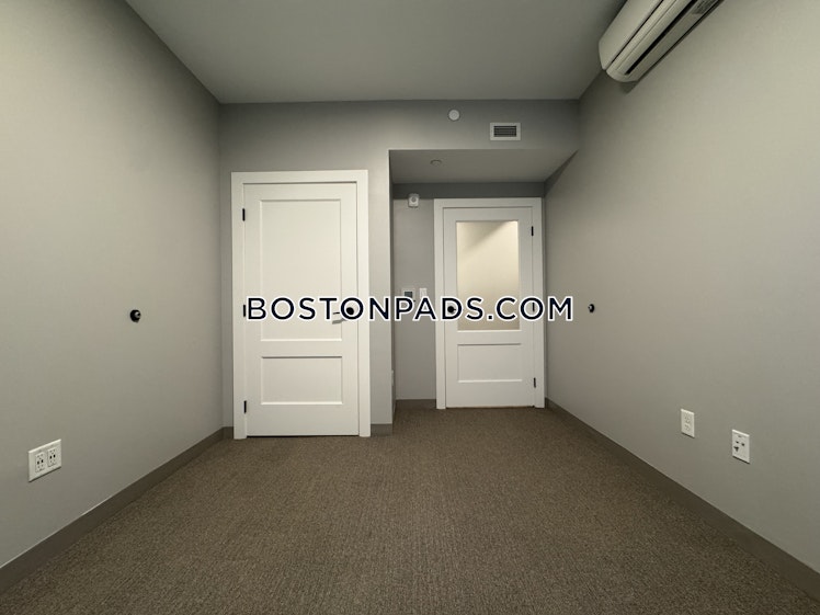 Hemenway St., Boston