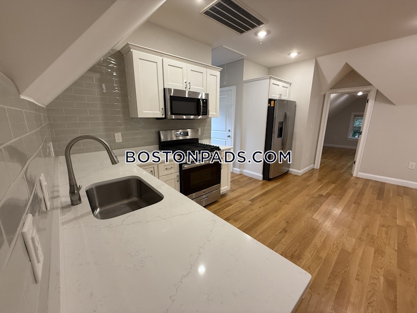Boston - $4,100+ /month
