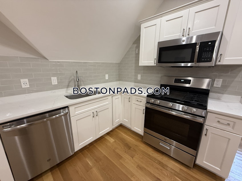 Boston - $4,100+ /month