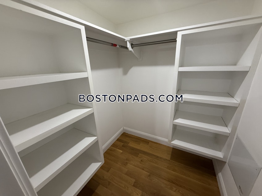 Boston - $4,100+ /month