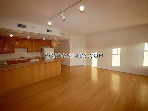 Humphrey St. Swampscott photo 5