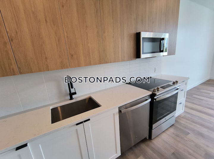east-boston-apartment-for-rent-2-bedrooms-2-baths-boston-4400-8005350 