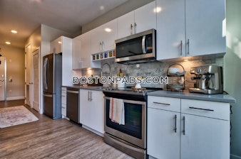 Revere Beach Pkwy Everett