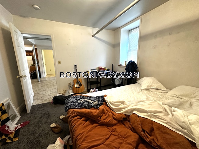 Boston - $3,150+ /mo