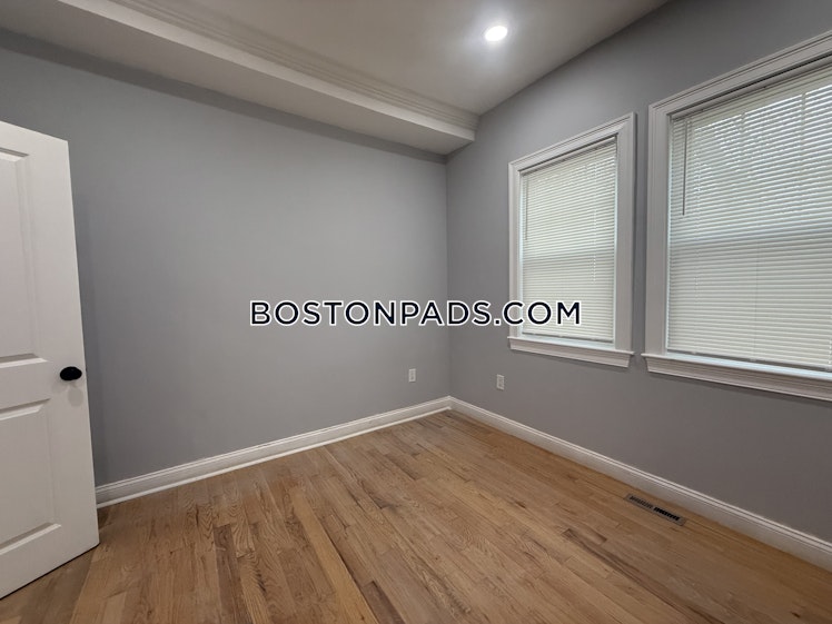 Townsend St., Boston