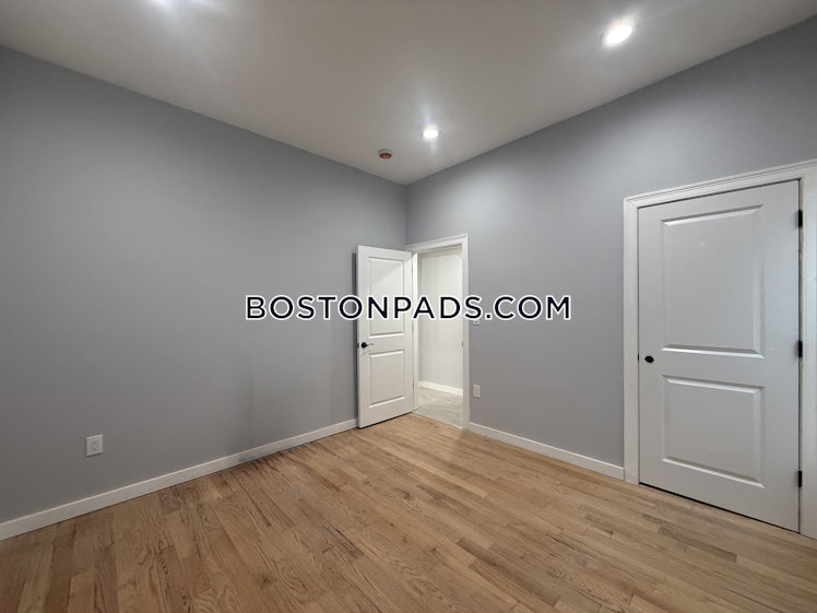 Townsend St., Boston