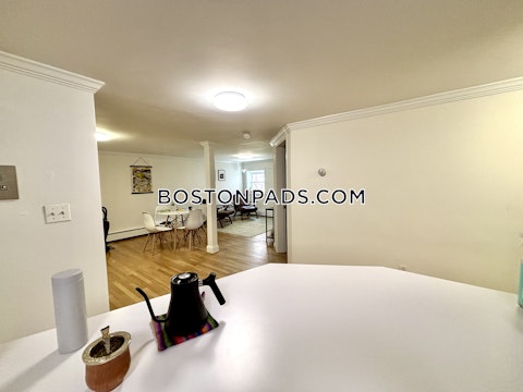 Beacon St. Brookline photo 6