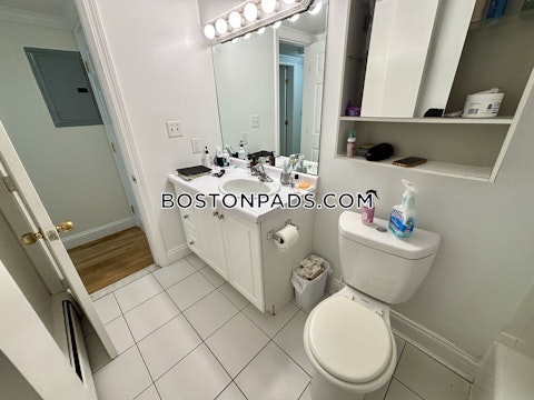 Beacon St. Brookline photo 13