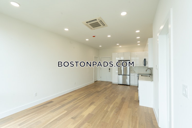 Hichborn St., Boston