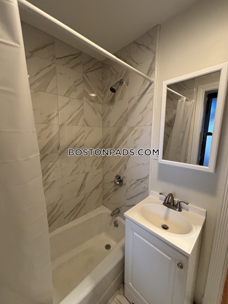 Fellsway West, Medford