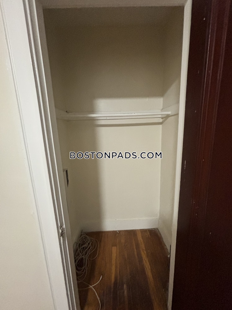 Fellsway West, Medford