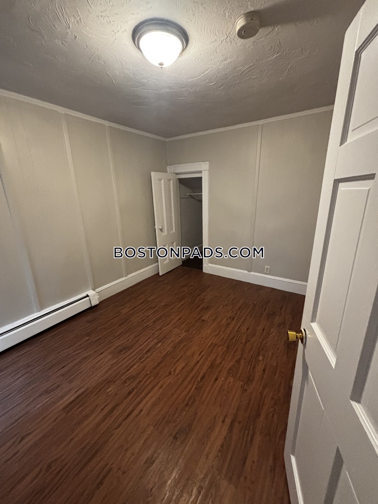 Sturbridge St., Boston