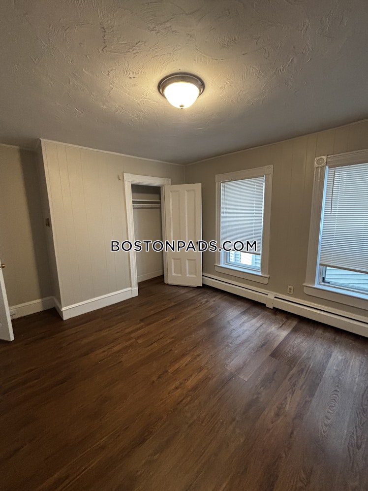 Sturbridge St., Boston