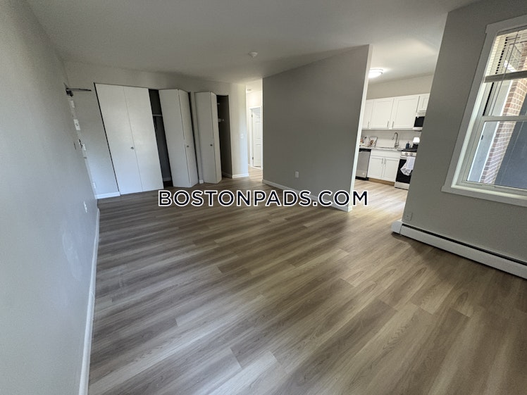 Bronsdon St., Boston