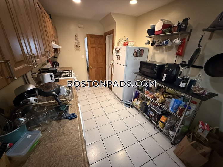 South Crescent Circuit, Boston