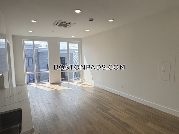 Hichborn St., Boston