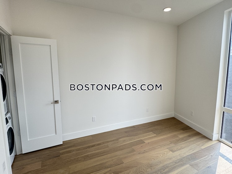 Hichborn St., Boston