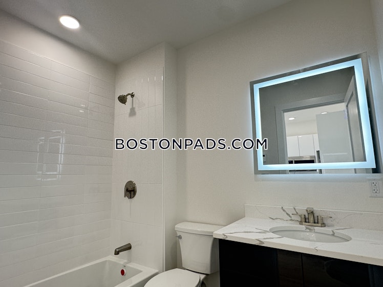 Hichborn St., Boston