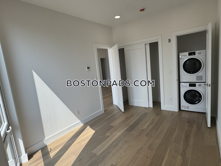 Hichborn St., Boston