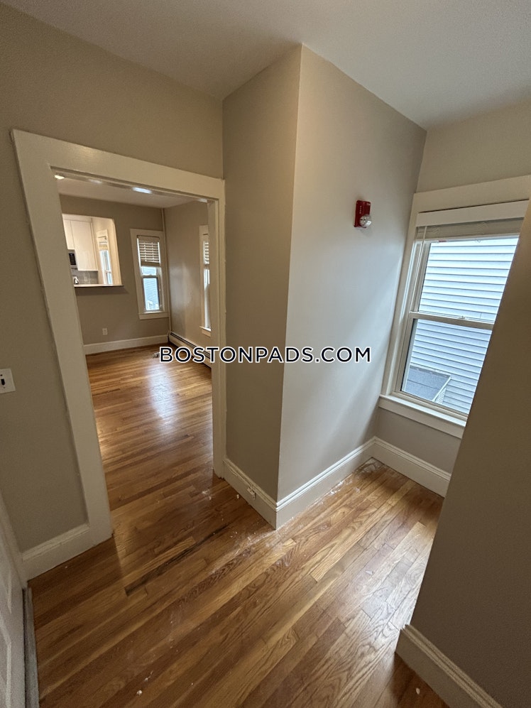 Banks St., Cambridge