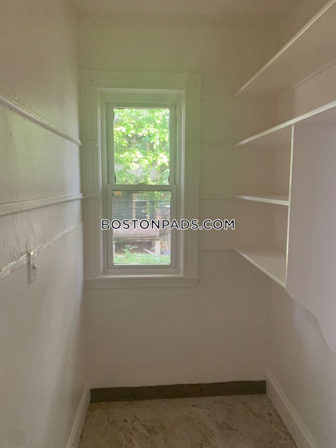 Dunreath St. Boston photo 10