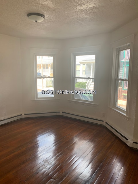 Dunreath St. Boston photo 6