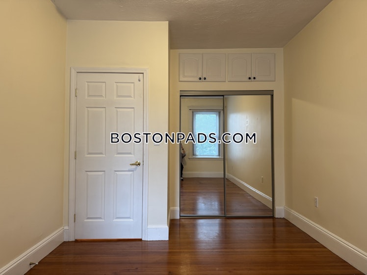 Winthrop Rd., Brookline