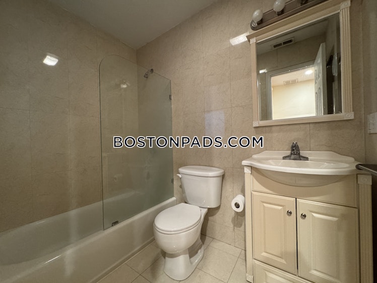 Winthrop Rd., Brookline