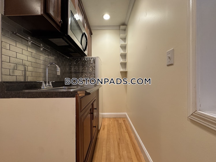 Winthrop Rd., Brookline