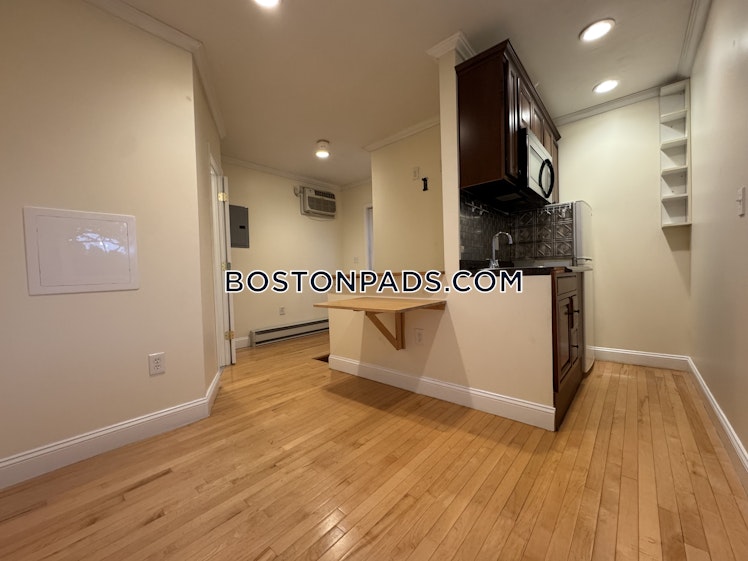 Winthrop Rd., Brookline